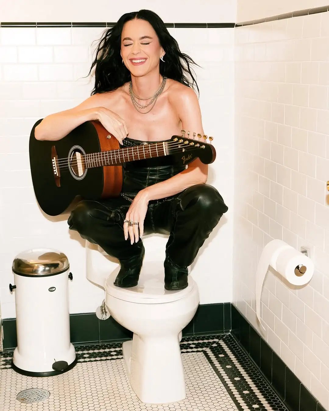 Katy Perry confirma dois hits na "The Lifetimes Tour"