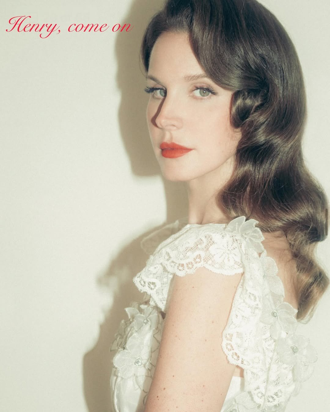 Lana Del Rey: veja a tradução do novo single "Henry, Come On"