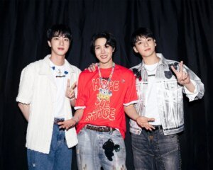 BTS se reúne no palco pela primeira vez em anos