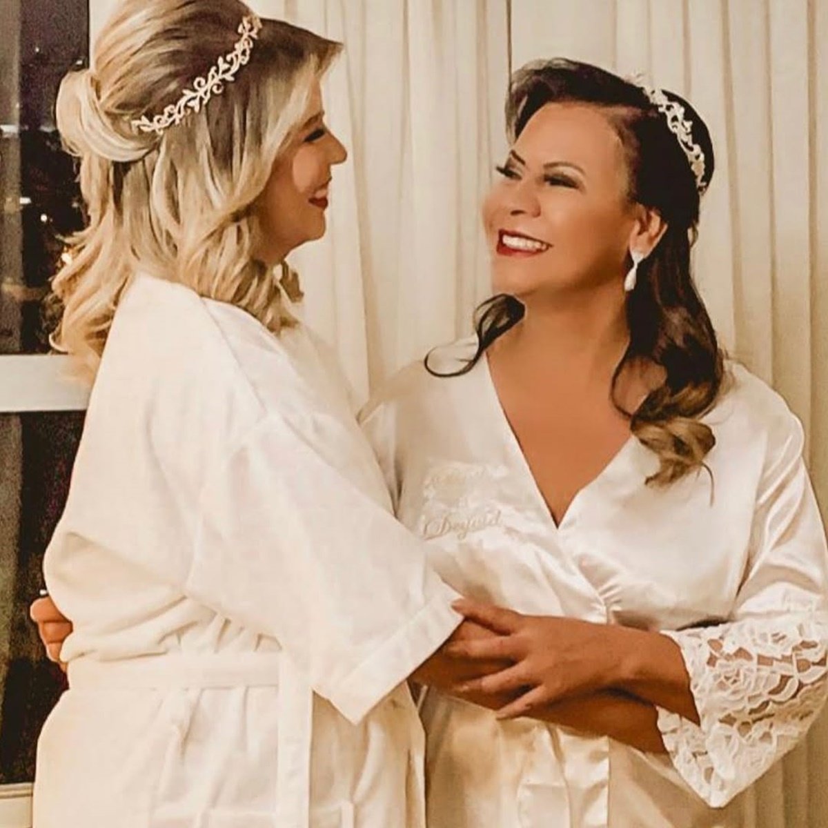 Retrucou? Mãe de Marília Mendonça faz 1º post após ser desmentida por Murilo Huff sobre não pagar pensão