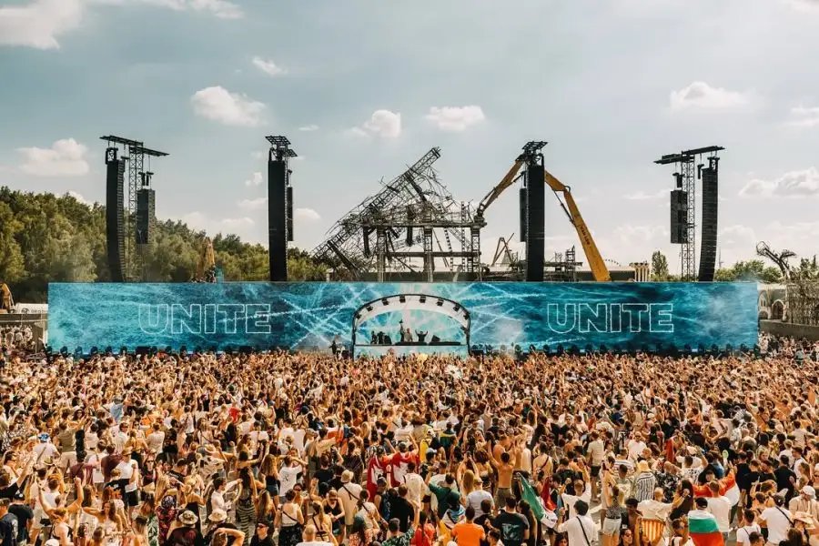 Novo main stage do Tomorrowland 2025.